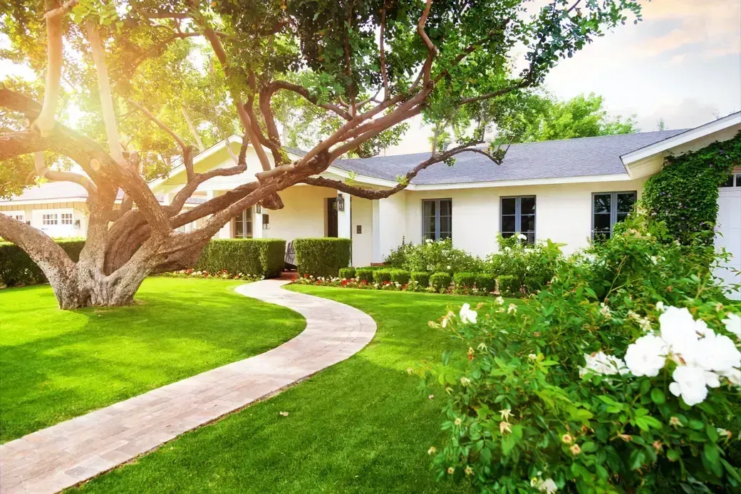 Buyer vs seller market conditions explained with infographic